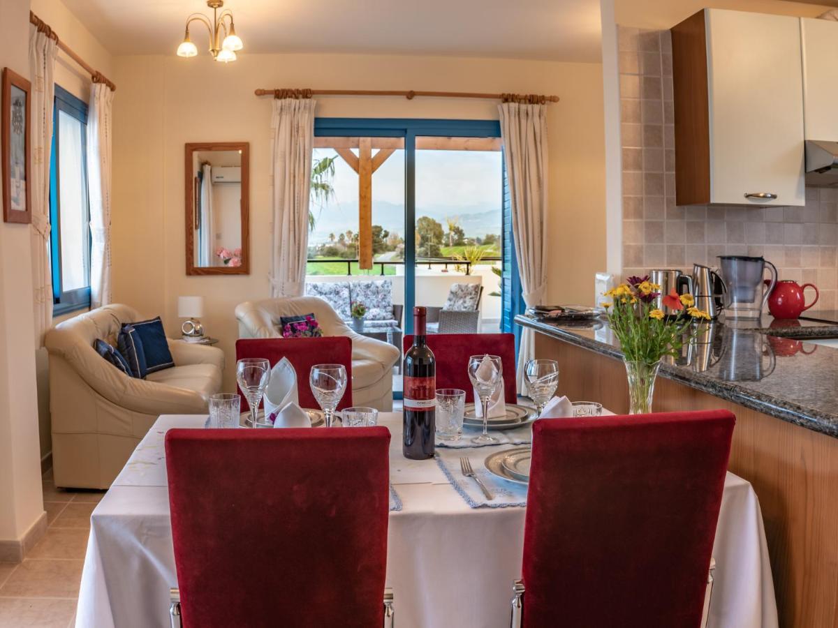 Penthouse Direkt Am Meer Полис Екстериор снимка